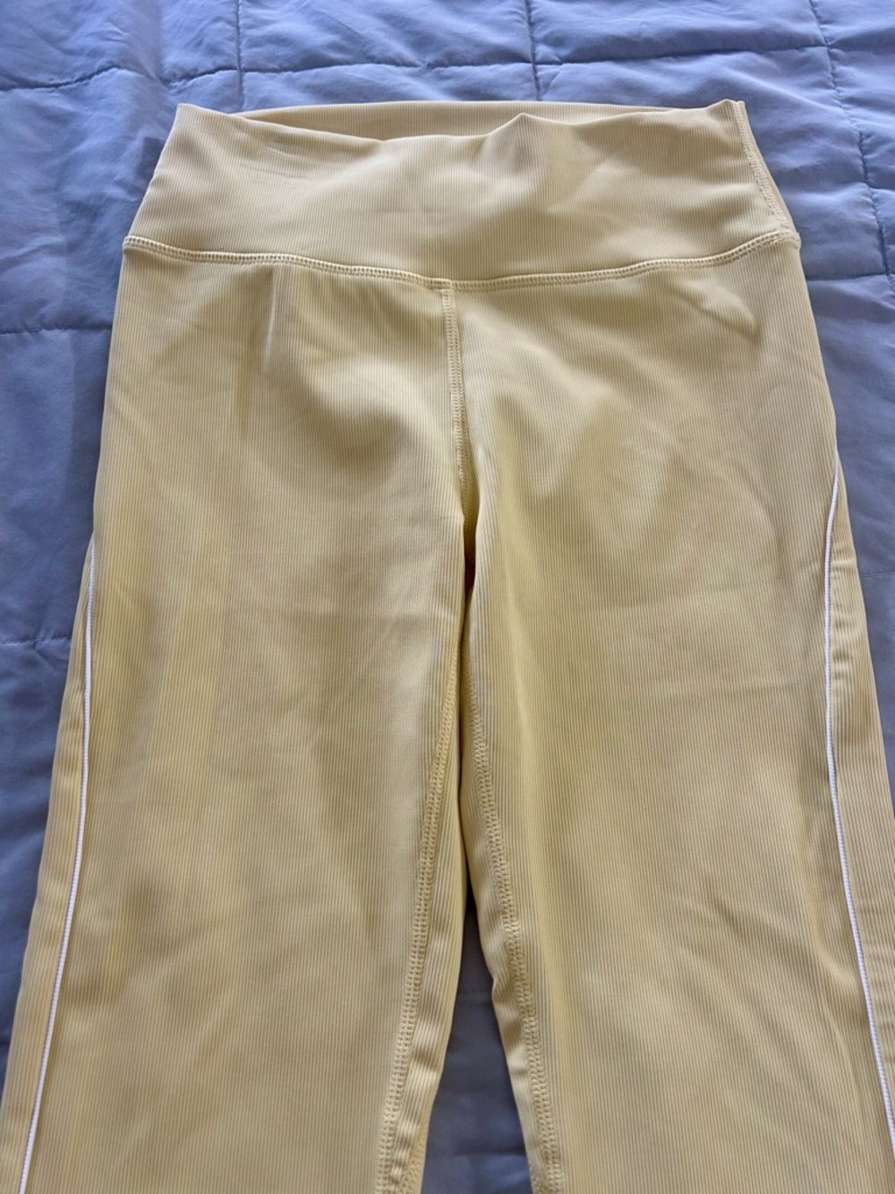 Wilo The Label Butter Yellow High-Rise Women’s Leggings Size Medium - Picture 9 of 11